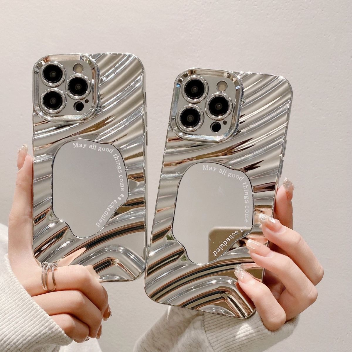 Luxury Plating Mirror Wavy Pho - đánh giá và giá Luxury Plating Case